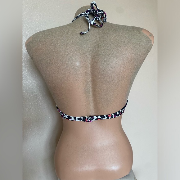 SOLD - Picture 4 of 8